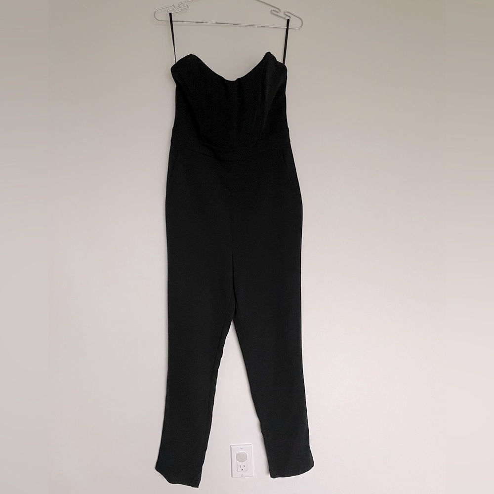 Black Crepe Jumpsuit NBD Sz Small
